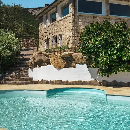 Villa Elicriso * Όλμπια